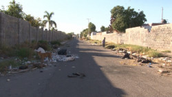 Por tercera vez tiran basura en la calle pedregal