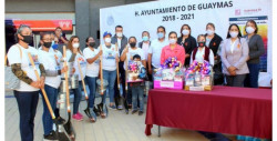 "No es de presumirse", dicen internautas sobre alcaldesa que regaló palas a buscadoras para que encuentren a sus seres queridos