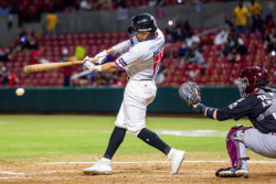 Venados derrota a Tomateros en el primero de la serie