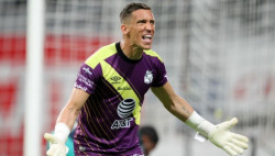 Nicolás Vikonis dejaría a Puebla para llegar a Mazatlan F.C.
