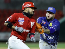 Venados de Mazatlán pierde el primero de la serie ante Charros