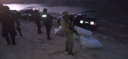Asegura BOMU costales de aparente mariguana