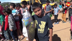 Te invitamos a donar un juguete y hacer feliz a un niño