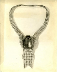 Tiffany reedita un collar histórico con un diamante nuevo de 80 quilates
