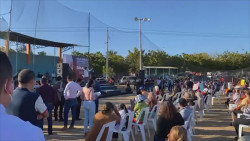 Quirino Ordaz llama al IEES a determinar reglas para evitar aglomeraciones