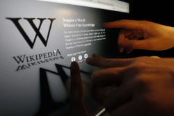 Este viernes Wikipedia cumple 20 años sirviendo al mundo