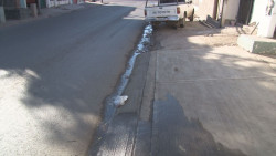 Cada rato se rompe la tubería: Vecinos