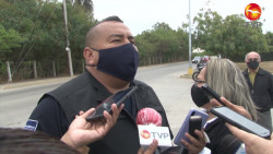 Evalúan a policías de Mazatlán y surge incidente en campo de tiros