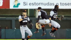 Naranjeros se pone a un juego del campeonato de la LMP