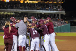 Tomateros mantine vida en la serie final al vencer 4-3 a Naranjeros