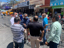 Sin relajarse medidas sanitarias en Mercados de Mazatlán