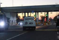 Ejecutan a dos personas frente a elementos de La Guardia Nacional