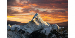 Nepal le retira Certificados de Escalada del Everest a tres personas que presentaron fotos editadas como evidencia