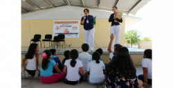 Senado aprueba ley para prohibir venta de comida chatarra en escuelas