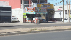 Realiza inspección y vigilancia operativo en comercios que invaden la vía pública