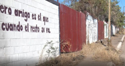 Solas...y vandalizadas