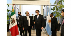 El presidente de Argentina llega a México para la conmemoración de los 200 años de la Independencia Mexicana