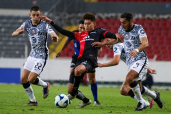 Pierde los tres puntos en la mesa América por alineación indebida