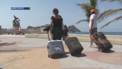 Quirino Ordaz a favor de la apertura de playas en semana santa