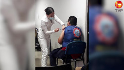 Vacunan a bomberos de Mazatlán contra el Covid 19