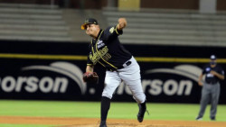 Santiago Gutiérrez llega a Tomateros de Culiacán en cambio con Cañeros
