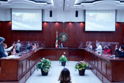 Regresan a sus curules 6 diputados que habían solicitado licencia