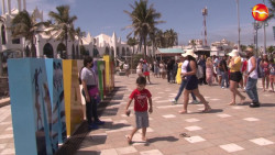 Recorren 22 mil personas Mazatlán en el arranque de SS