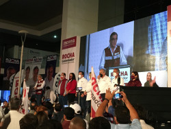 Arranca campaña Rubén Rocha Moya
