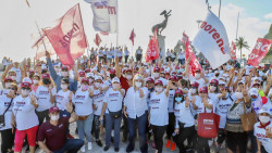 En su visita a Mazatlán, Eneyda Rocha Ruizt tuvo el respaldo de más de 300 mujeres de diferentes sectores