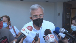 No atacaré a nadie en el debate: Rocha Moya