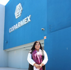 Transparenta Rosa Elena Millán su patrimonio, previo al debate