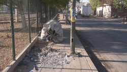 Basura y aguas negras fuera de unidad deportiva
