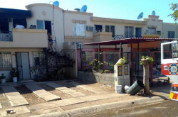 Se incendia casa duplex en Urbi Villas del Prado