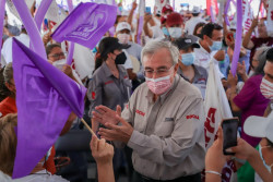 Ampliar los programas sociales para la gente más olvidada de las zonas urbanas y rurales: Rocha Moya