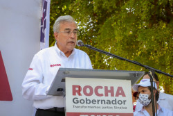 Rocha Moya ofrece reorientar el presupuesto para apoyar al sector agropecuario
