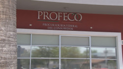 Roban computadoras en PROFECO