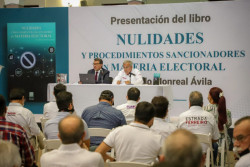 Libro de Ricardo Monreal es una guía para defender la democracia: Rocha