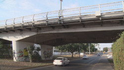 Desmiente ayuntamiento foto de puente deteriorado