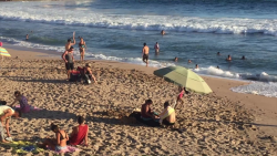 7 mil bañistas en playas de Mazatlán durante fin de semana