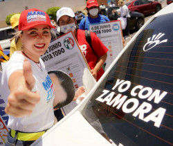 Ni las altas temperaturas detienen a Wendy y Mario Zamora