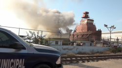Se incendia embarcación en astillero