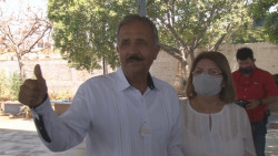 Acude a votar el Candidato de la Alcaldía de Culiacán Jesús Estrada Ferreiro