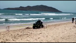 Sale a flote cuerpo sin vida en playa de Mazatlán