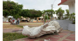 Madre se descuida en una llamada y su hija muere aplastada por una estatua de 150 kg