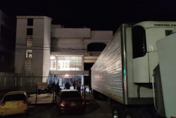 Detienen a 13 personas al intentar robar en una bodega