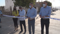 Con concreto hidráulico Gobierno del Estado pavimenta la calle Santa Lucia