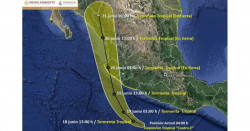 Se forma depresión tropical "4-E" y se espera que impacte en Sinaloa la tarde del domingo