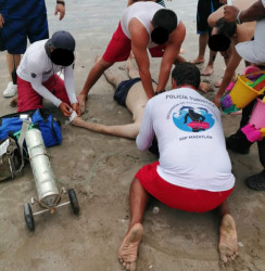 Culiacanense muere ahogado en playas de Mazatlán