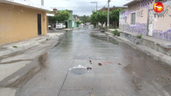 Colapsa drenaje en varias colonias de Mazatlán