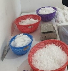 Decomisan droga y un vehículo en un inmueble  en Las Quintas